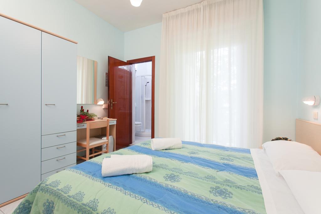 Hotel Santa Martina 维拉玛丽娜 客房 照片