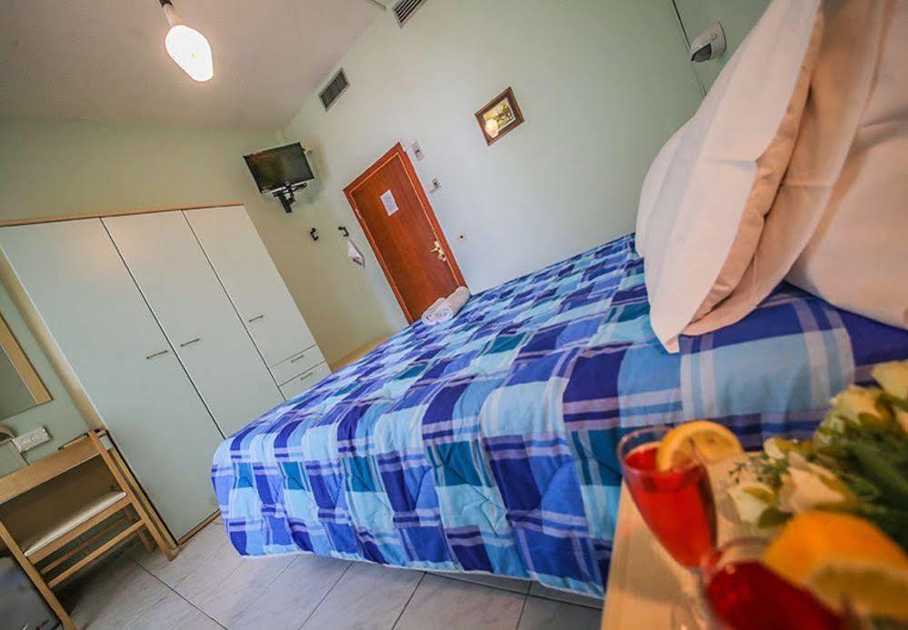 Hotel Santa Martina 维拉玛丽娜 外观 照片